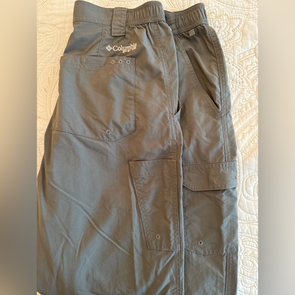 Columbia Performance Fishing Men’s Pants NWOT  Size 34